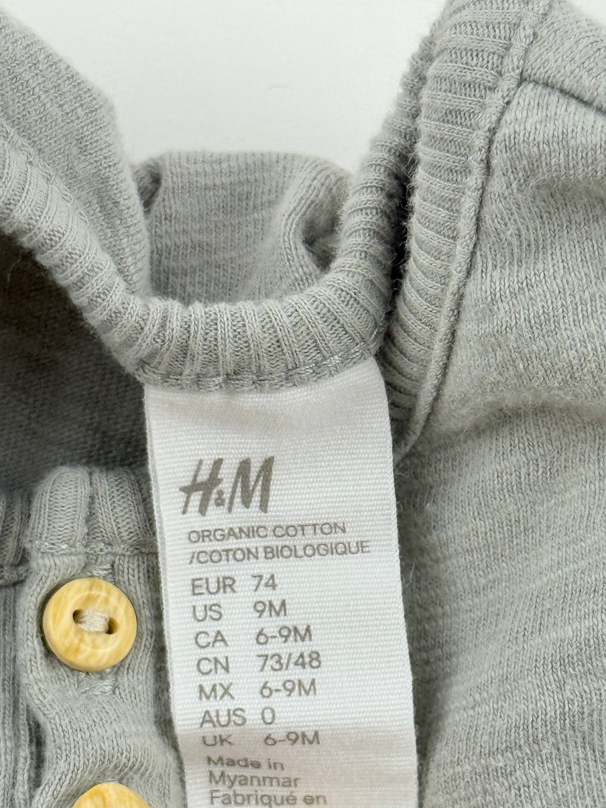 H&M Gray Organic Cotton Romper 6-9M