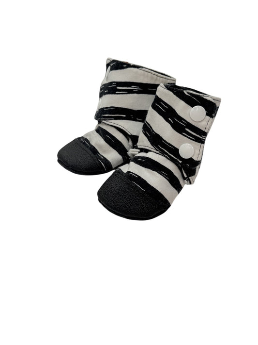H&M Disney Zebra Print Baby Boots Size 12/13