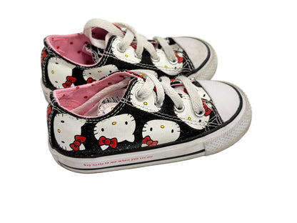 Hello Kitty Converse Chuck Taylor Low Top Size 7