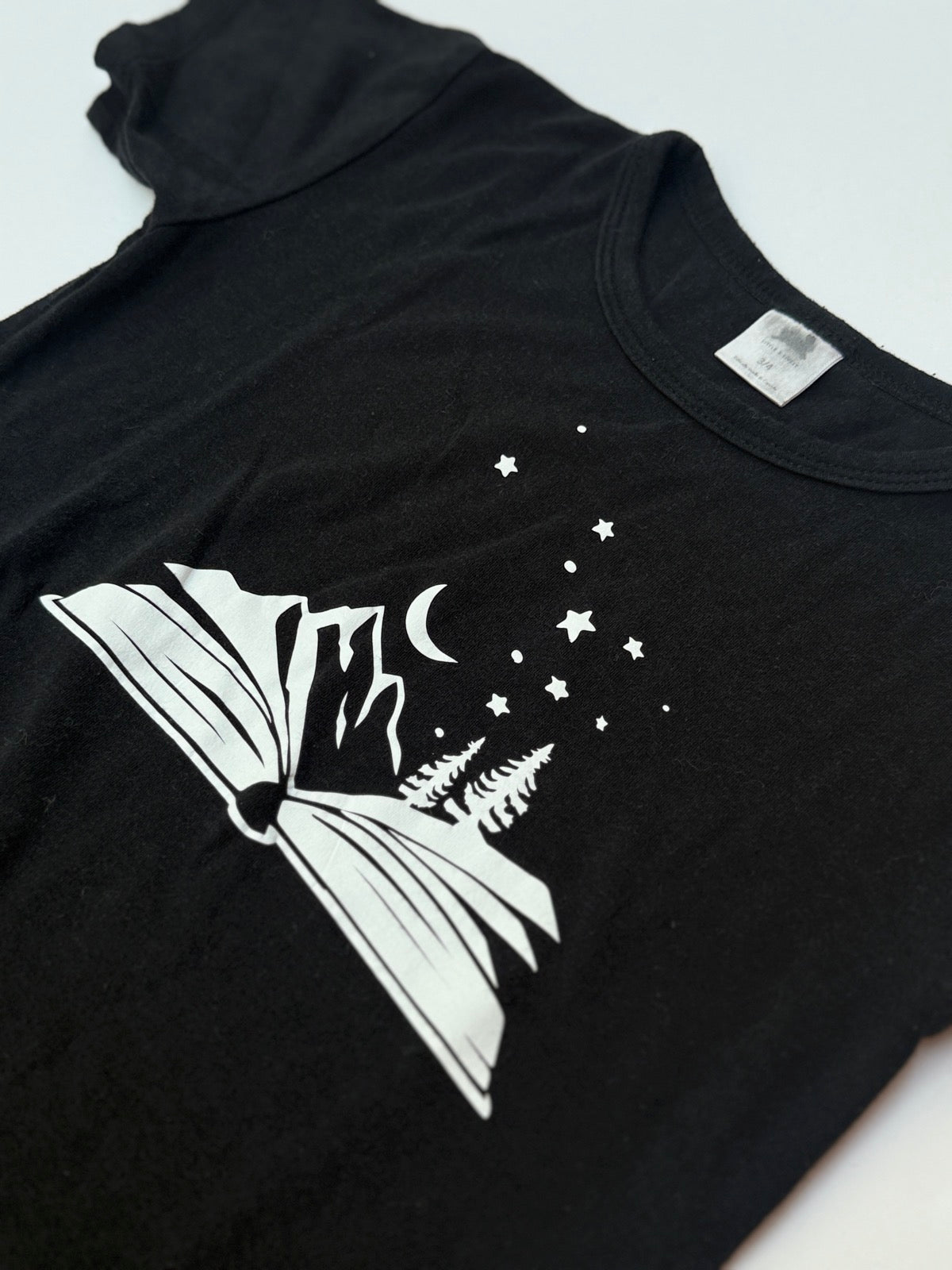 Little & Lively Book Print Black T-Shirt 3/4