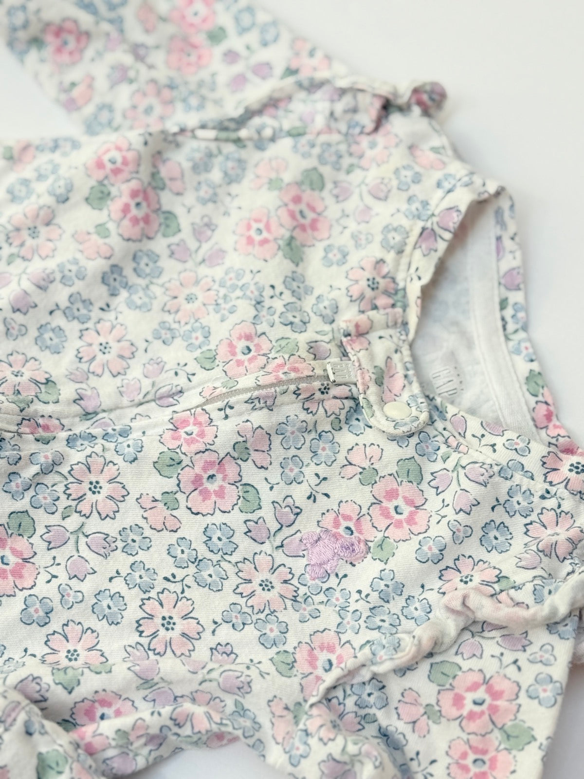 Baby Gap Floral Footed Sleeper 3-6M