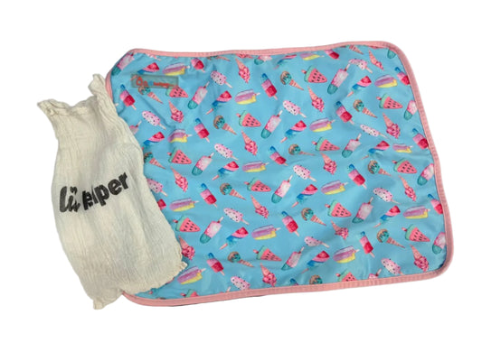 Lil Helper Change Pad with Muslin Bag