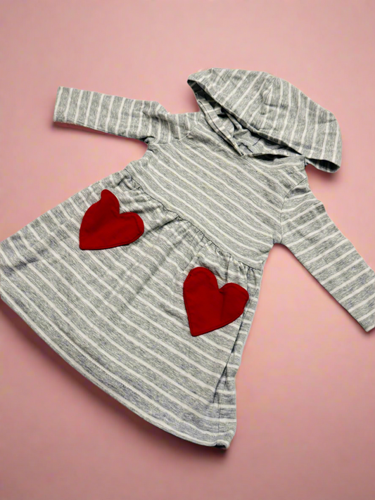 Carters heart dress size ***