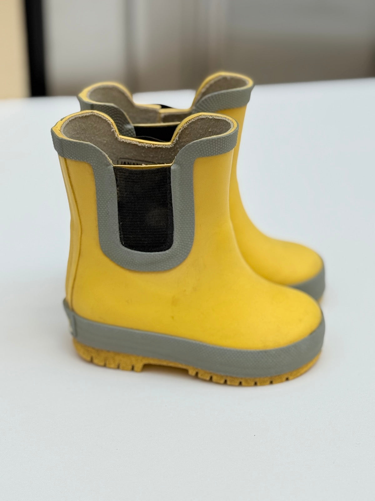 Jan & Jul Yellow Rain Boots Size 4