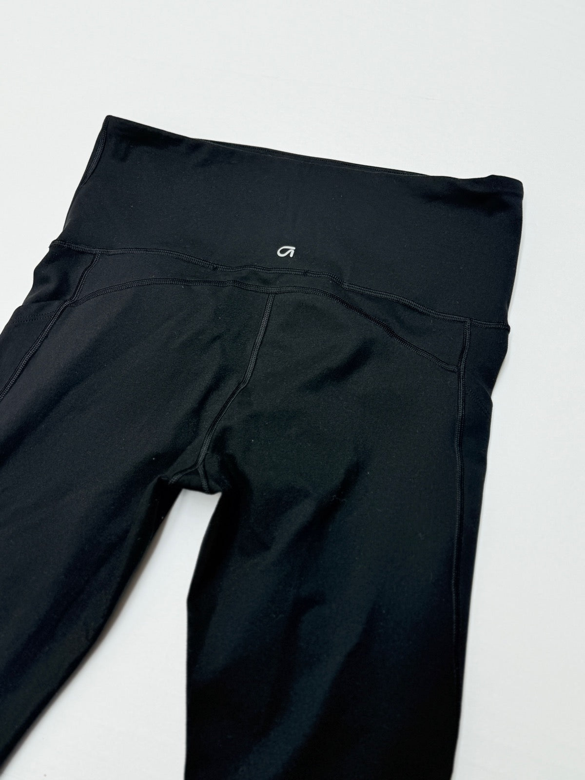 GapFit Maternity Blackout Leggings Size S