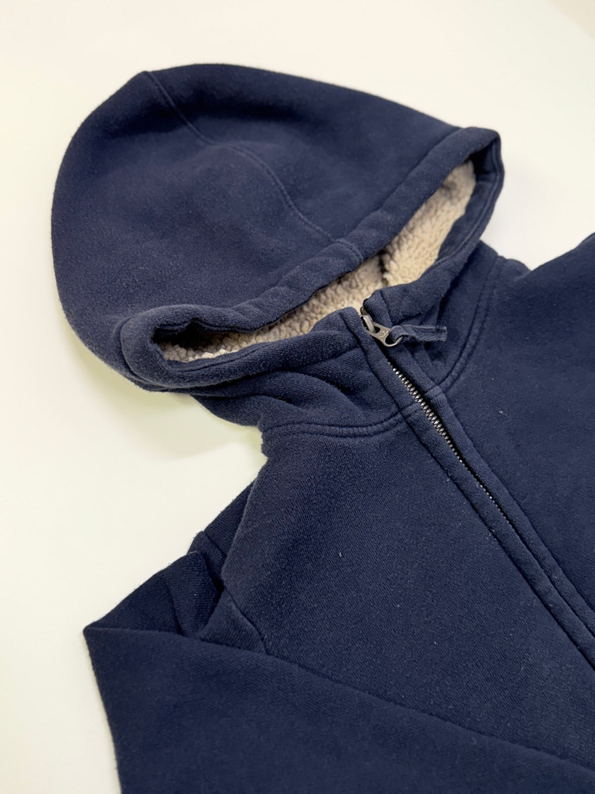 Sweat à capuche zippé Uniqlo doublé sherpa, bleu marine, taille 5-6 ans