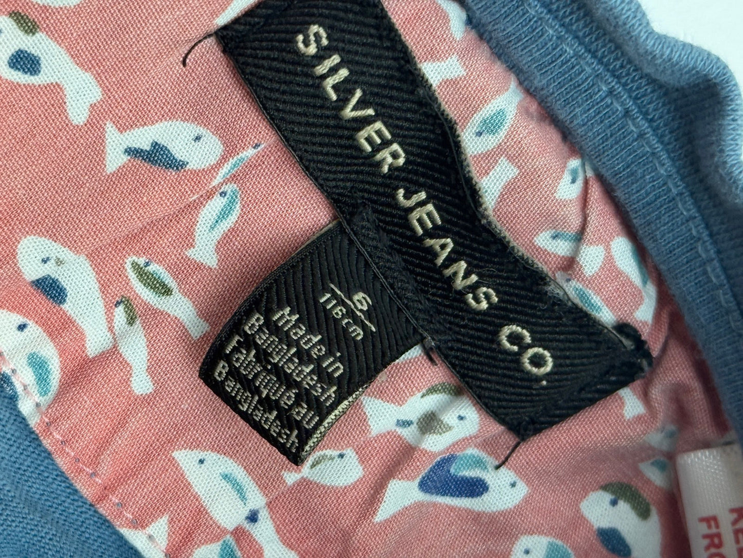 Silver Jeans Co. Blue Pocket T-Shirt Size 6