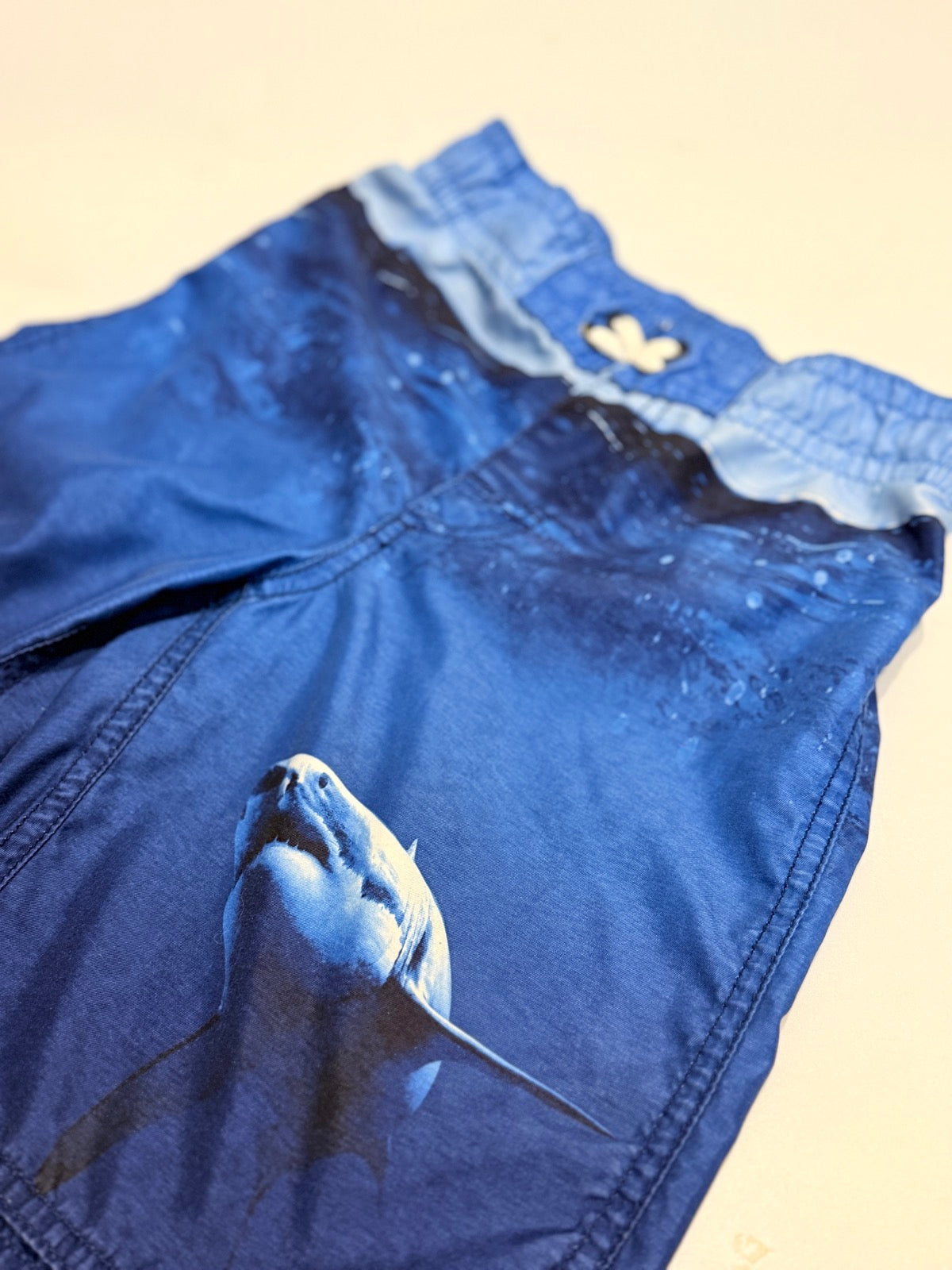 Maillot de bain requin bleu Old Navy taille 8