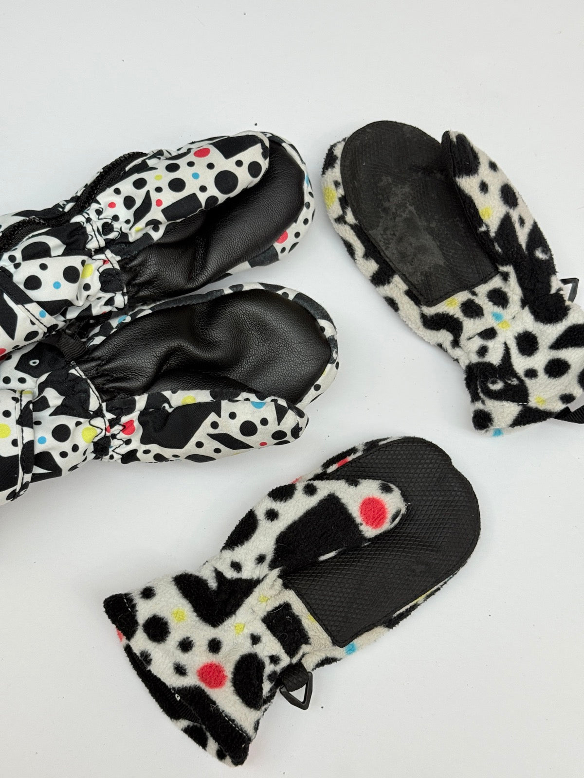 Burton Toddler Mittens Splatter Print 2pc set Size 2T