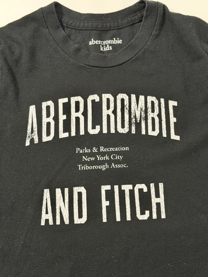 T-shirt Abercrombie Kids noir Taille 9 10