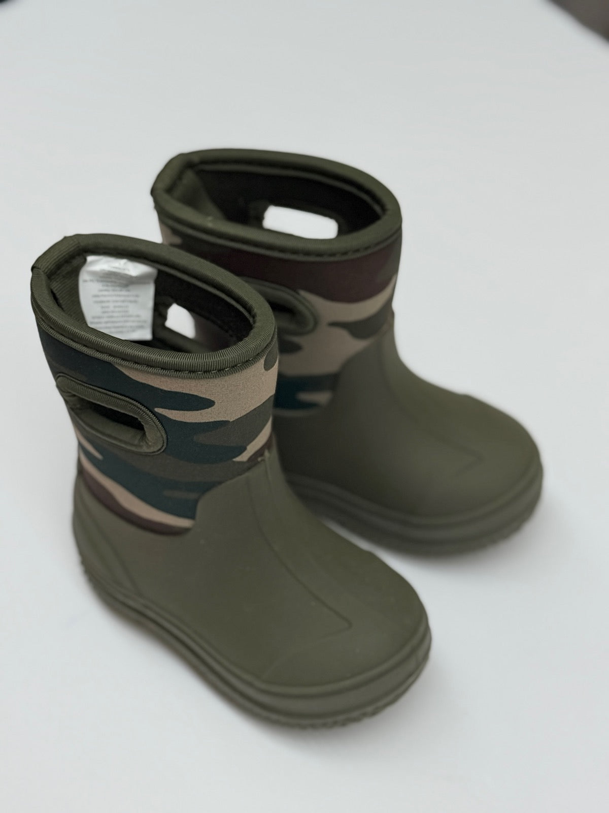 Joe Fresh Camo Neoprene Rain Boot Size 6