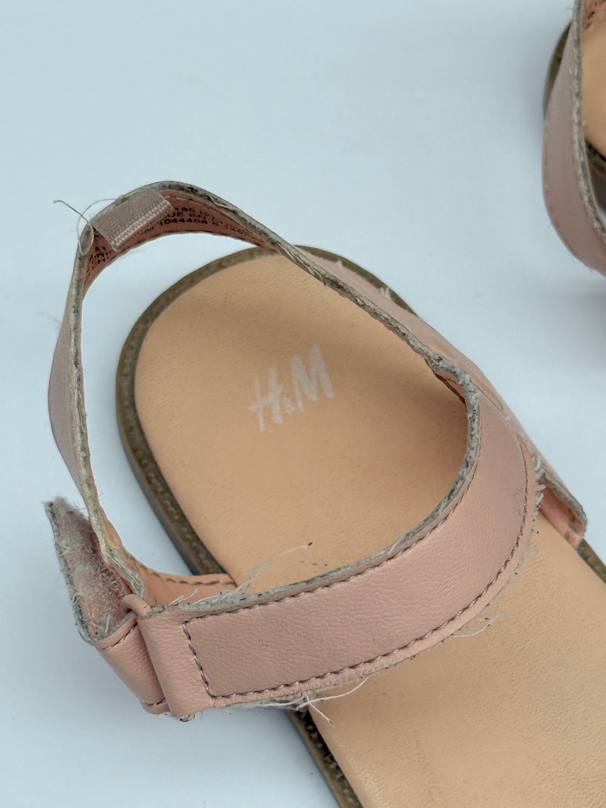 H&M Pink Bow Sandals Size 13.5