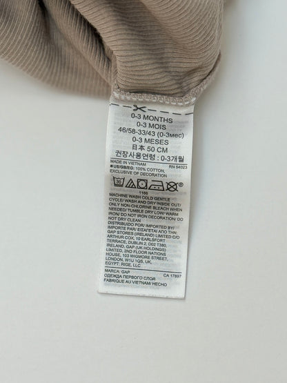 Baby Gap Ribbed Pocket Bodysuit Size 0-3M