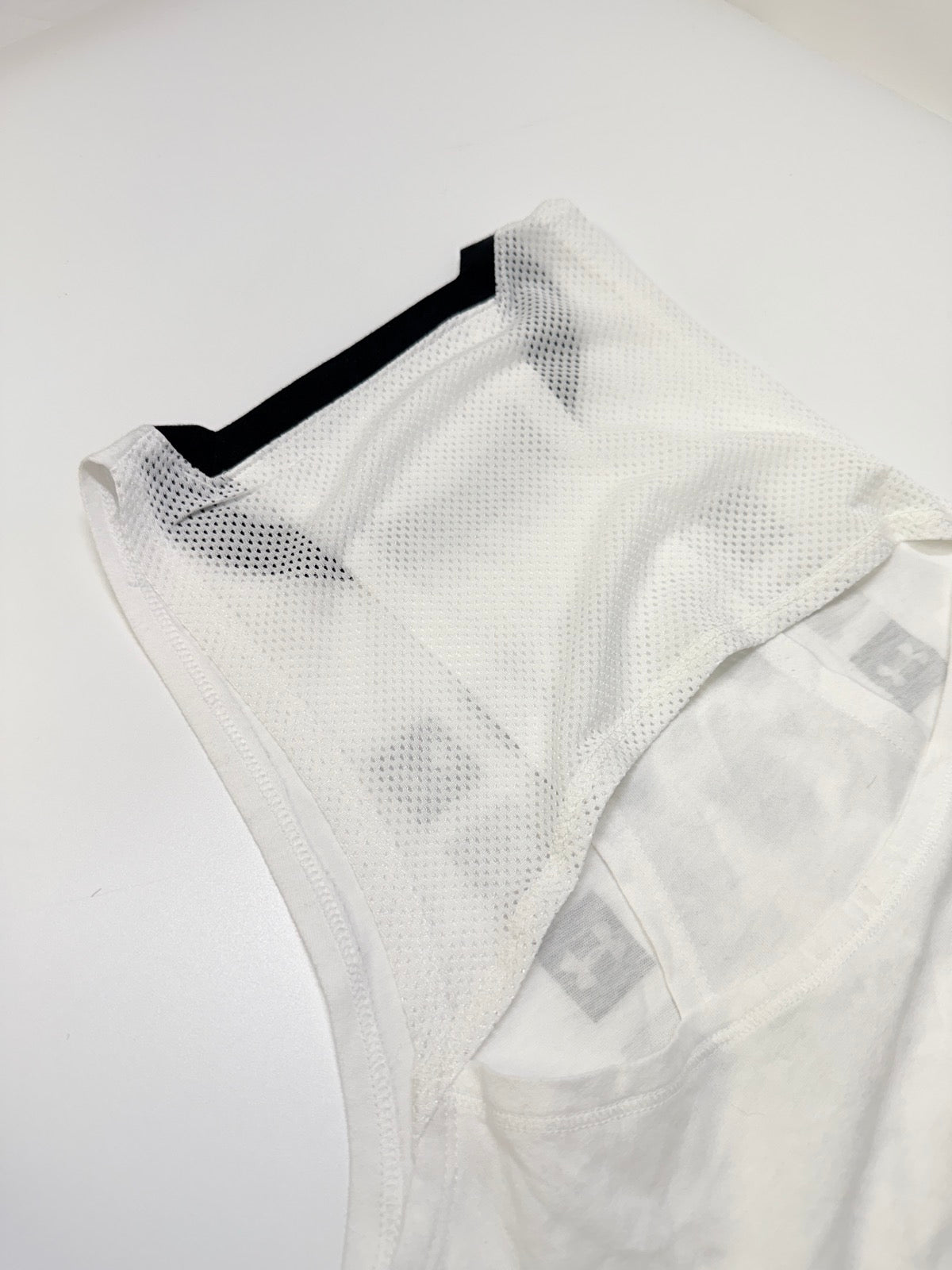 Under Armour HeatGear White Tank Top YLG