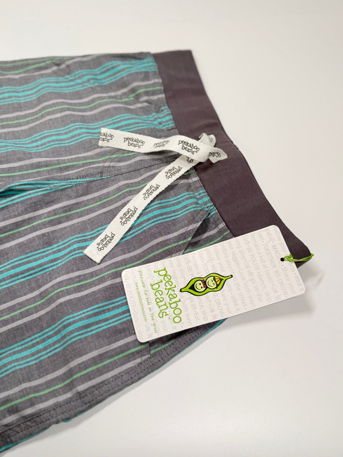 Short gris rayé Peekaboo Beans Taille 7