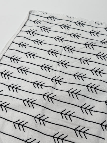 Kushies Arrow Print Flannel Baby Blanket