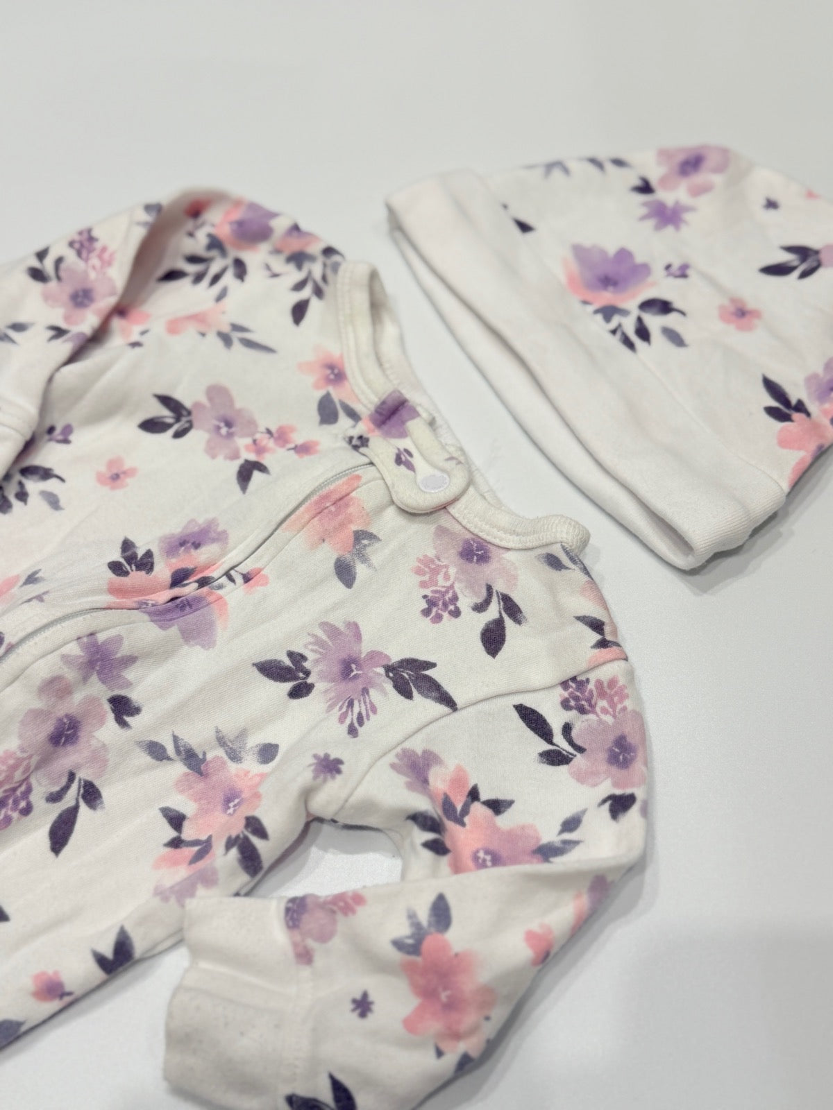 Beau + Belle Floral Sleeper & Hat Set 3-6M