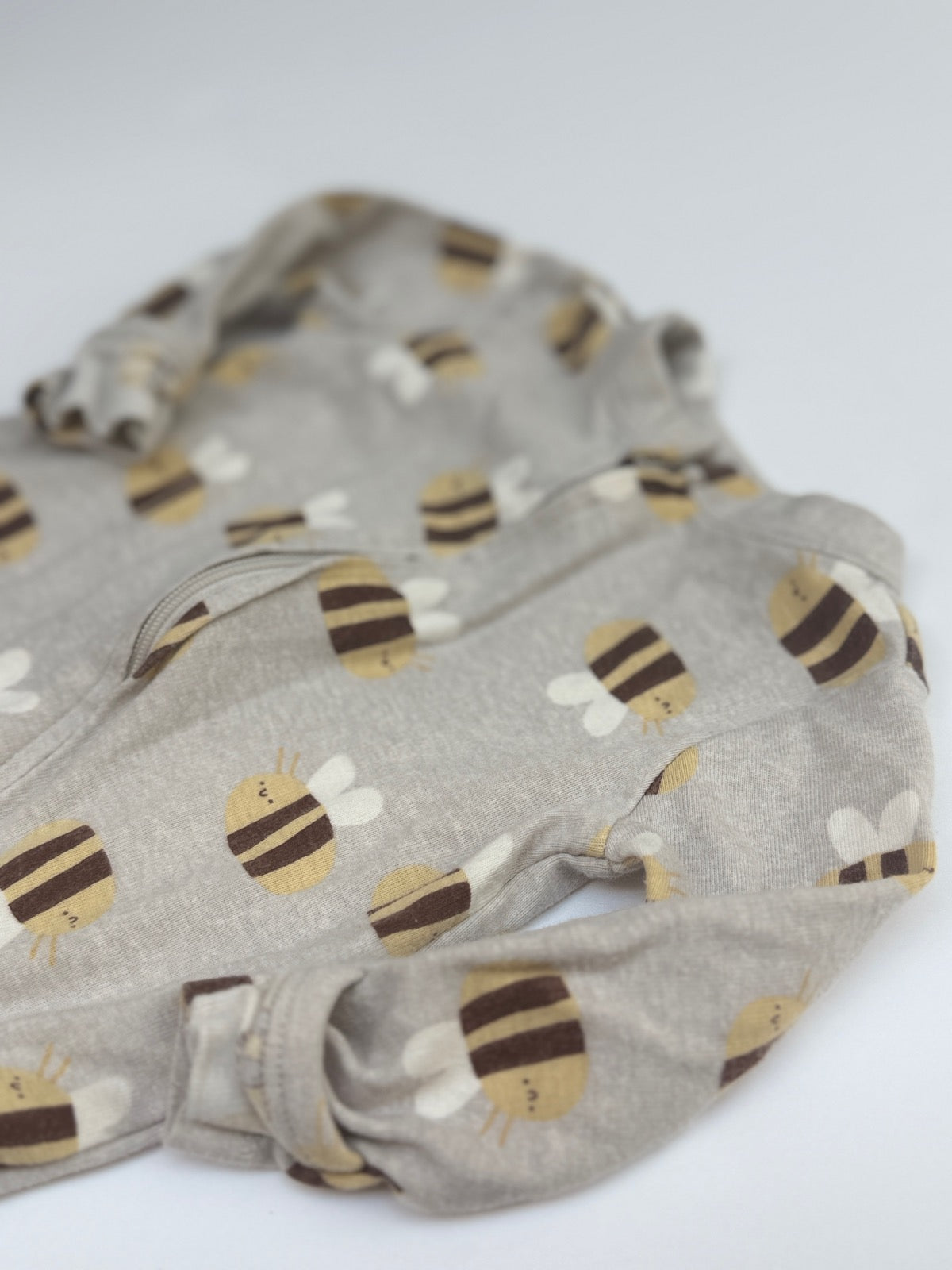 Old Navy Bee Print Sleeper Newborn