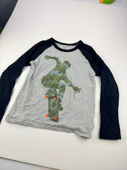 Gap Kids Skateboard Graphic Raglan T-Shirt Size M 8-9