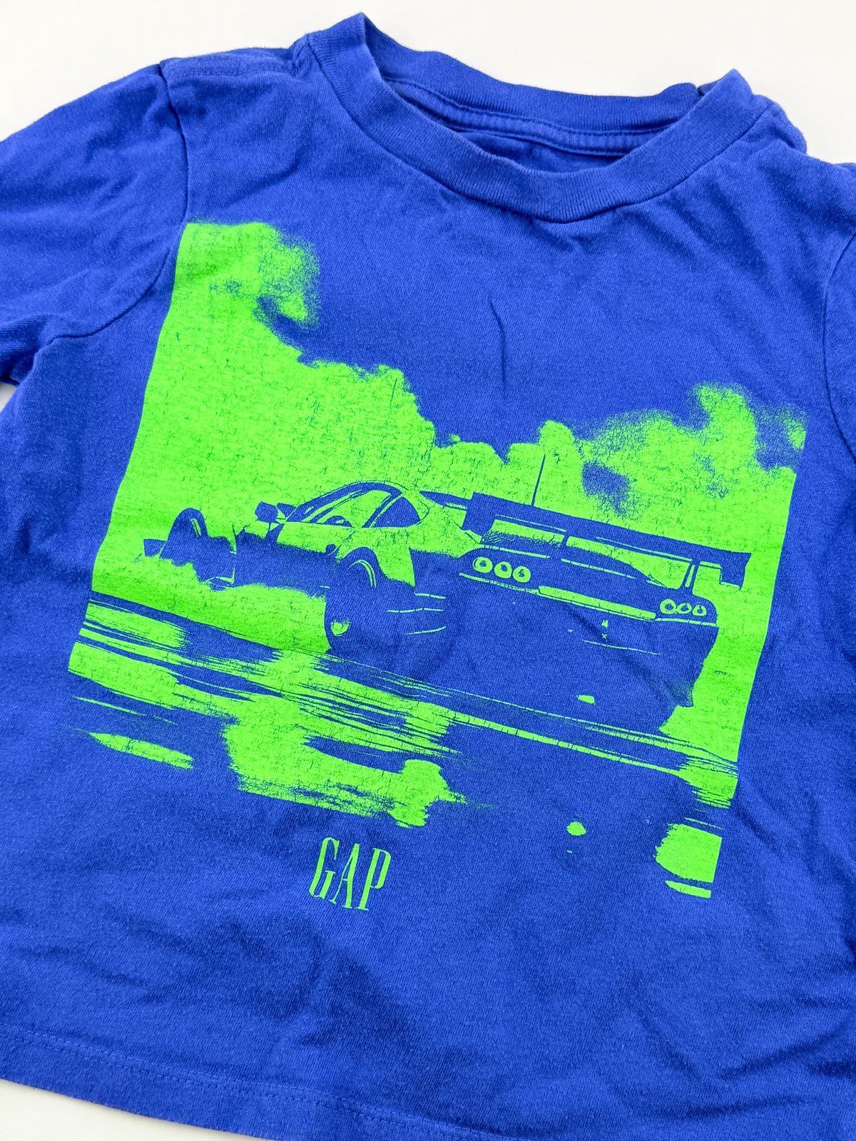 Gap Kids Blue Car Graphic T-Shirt Size 4-5Y