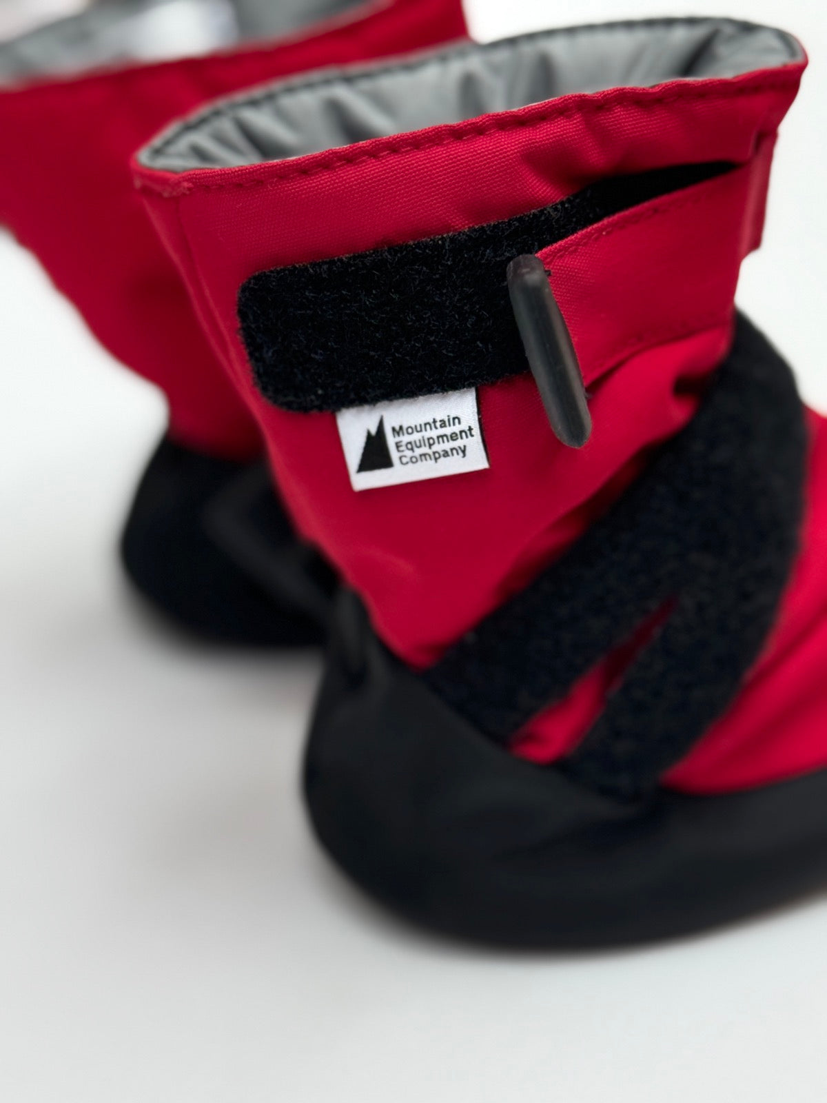 Mountain Equipment Company Red Snow Booties Sm US4/5