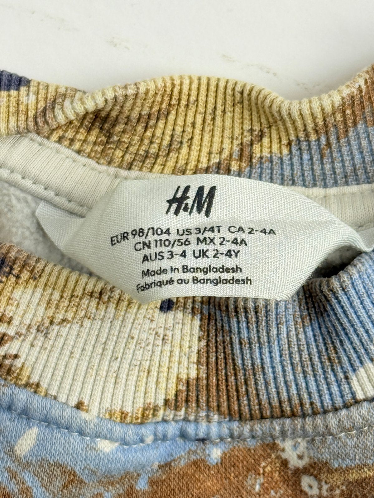 H&M Abstract Print Sweatshirt Size 2-4Y