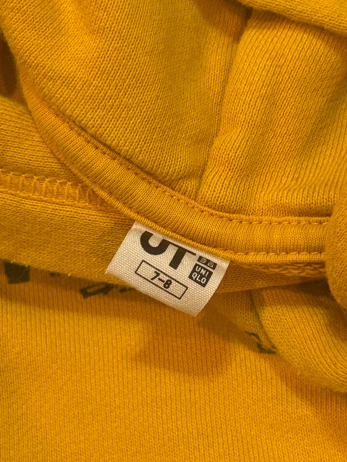 Uniqlo UT Peanuts Woodstock Yellow Hoodie 7-8
