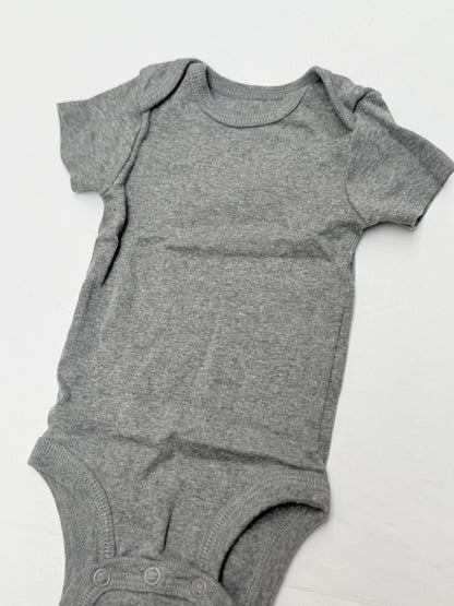 Simple Joys by Carter's Gray Bodysuit Newborn