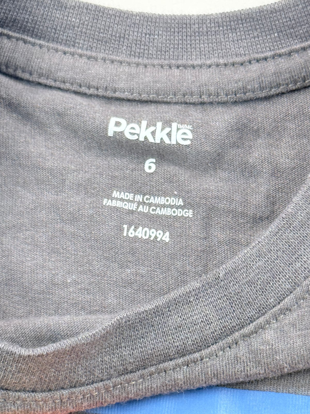Pekkle Skateboard Graphic T-Shirt Size 6