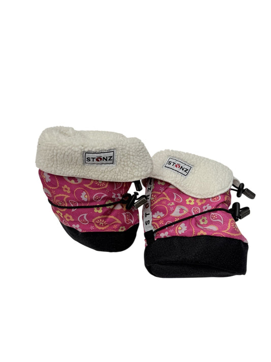 Stonz Pink Paisley Baby Booties