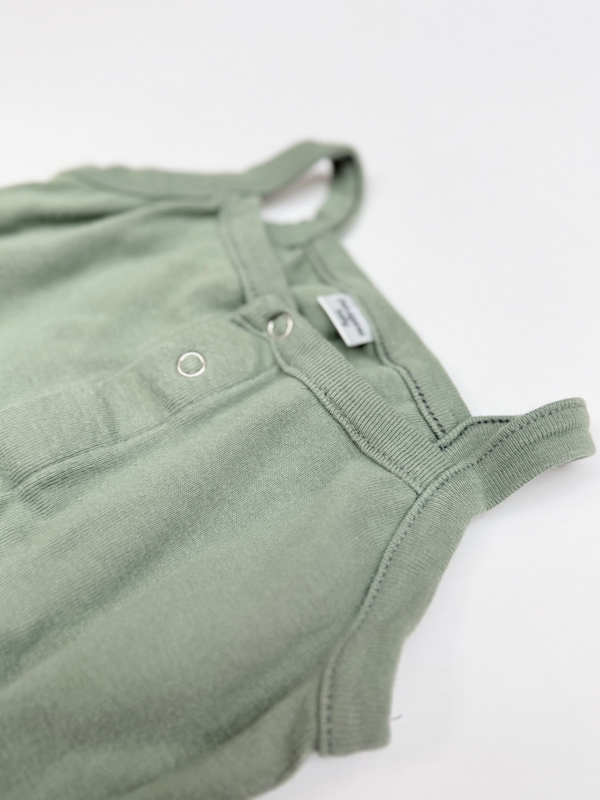 Patagonia Baby Sage Green Bodysuit 9M