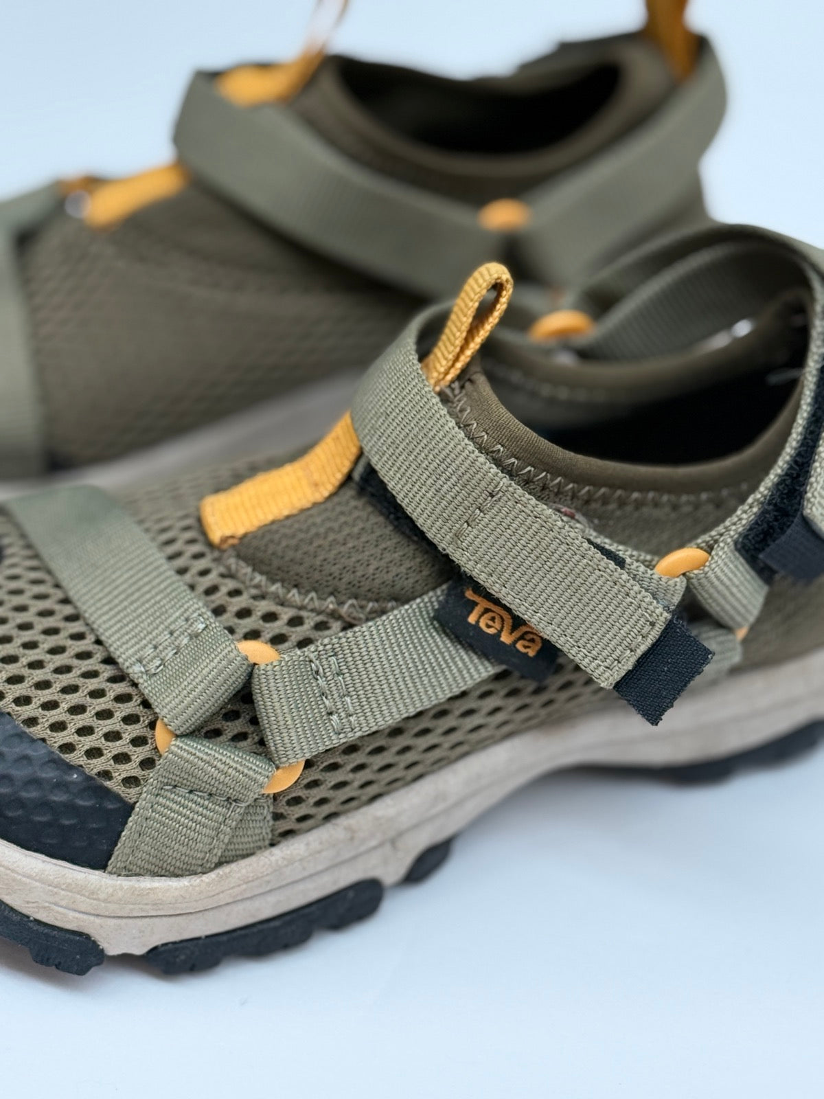 Teva Kids Hiking Sandals Size 12