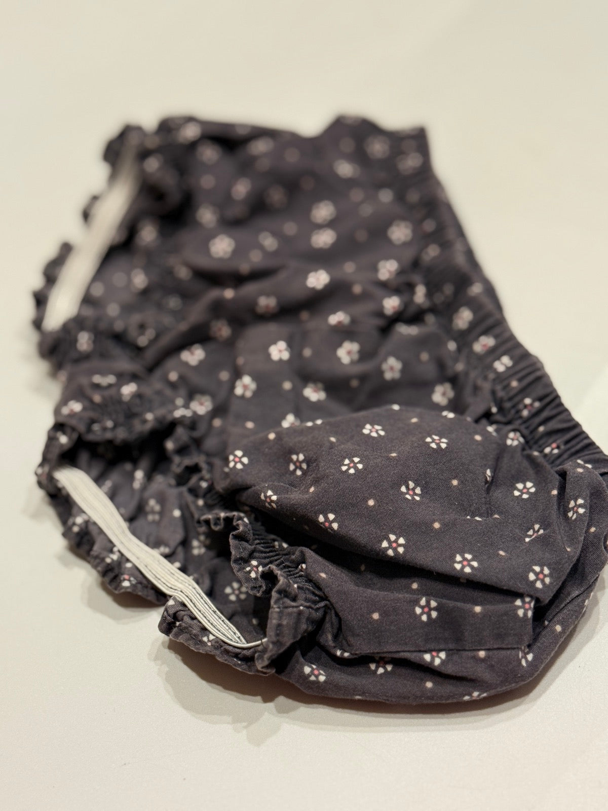 Gymboree Floral Ruffle Bloomer Navy 6-12m