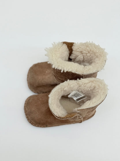 UGG Baby Booties Chestnut Size 4/5