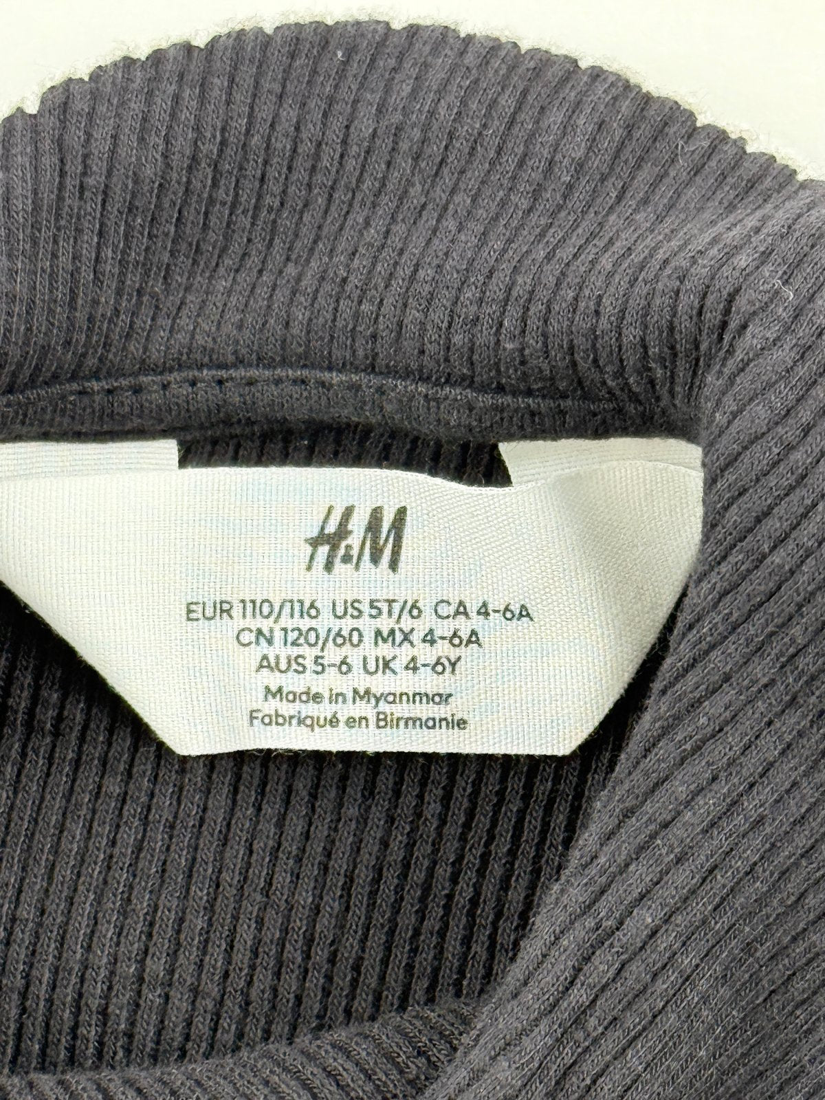 H&M Black Ribbed Peter Pan Collar Top Size 5T/6