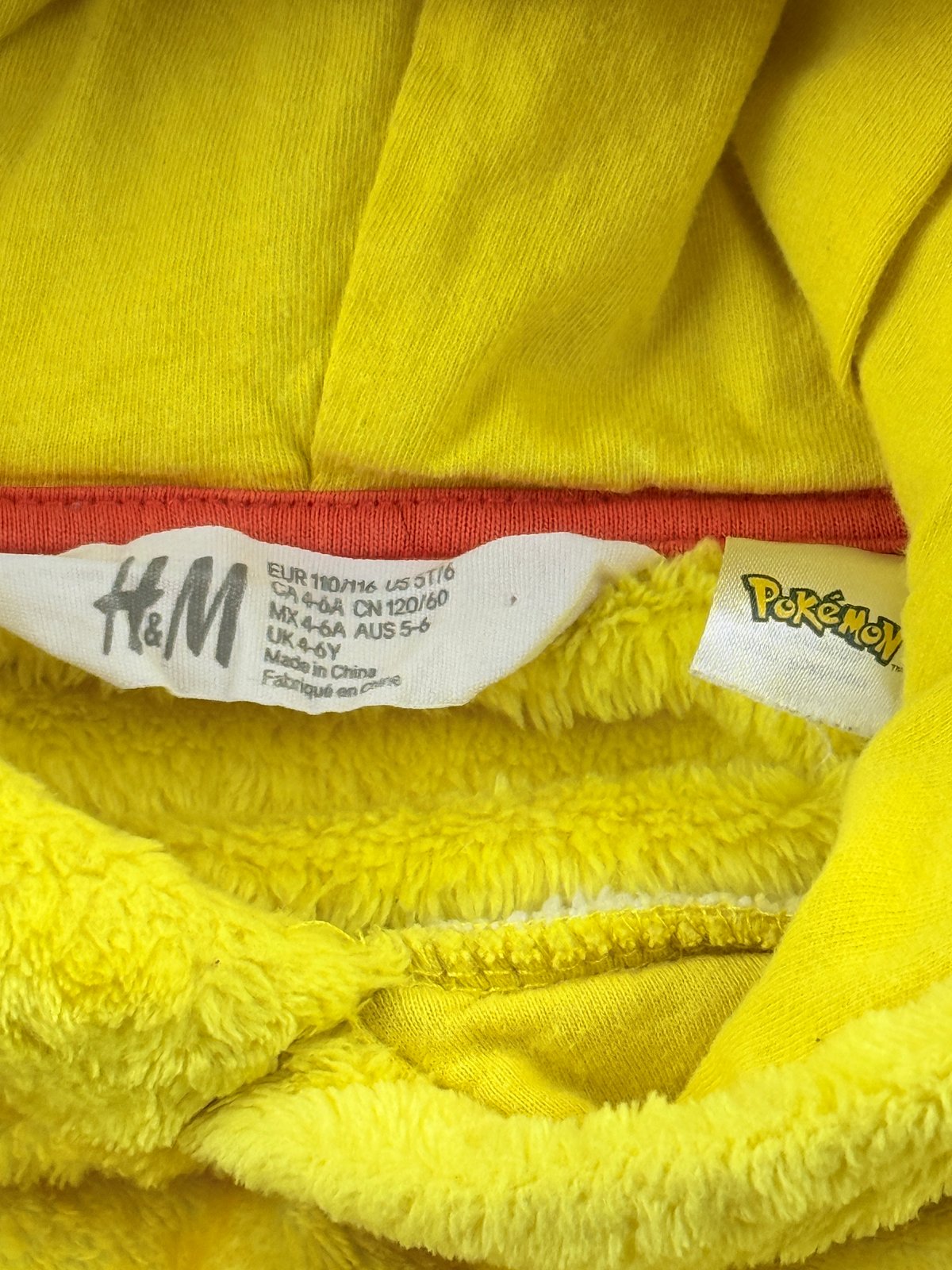 H&M Pokemon Pikachu Fleece Hoodie Size 5T/6