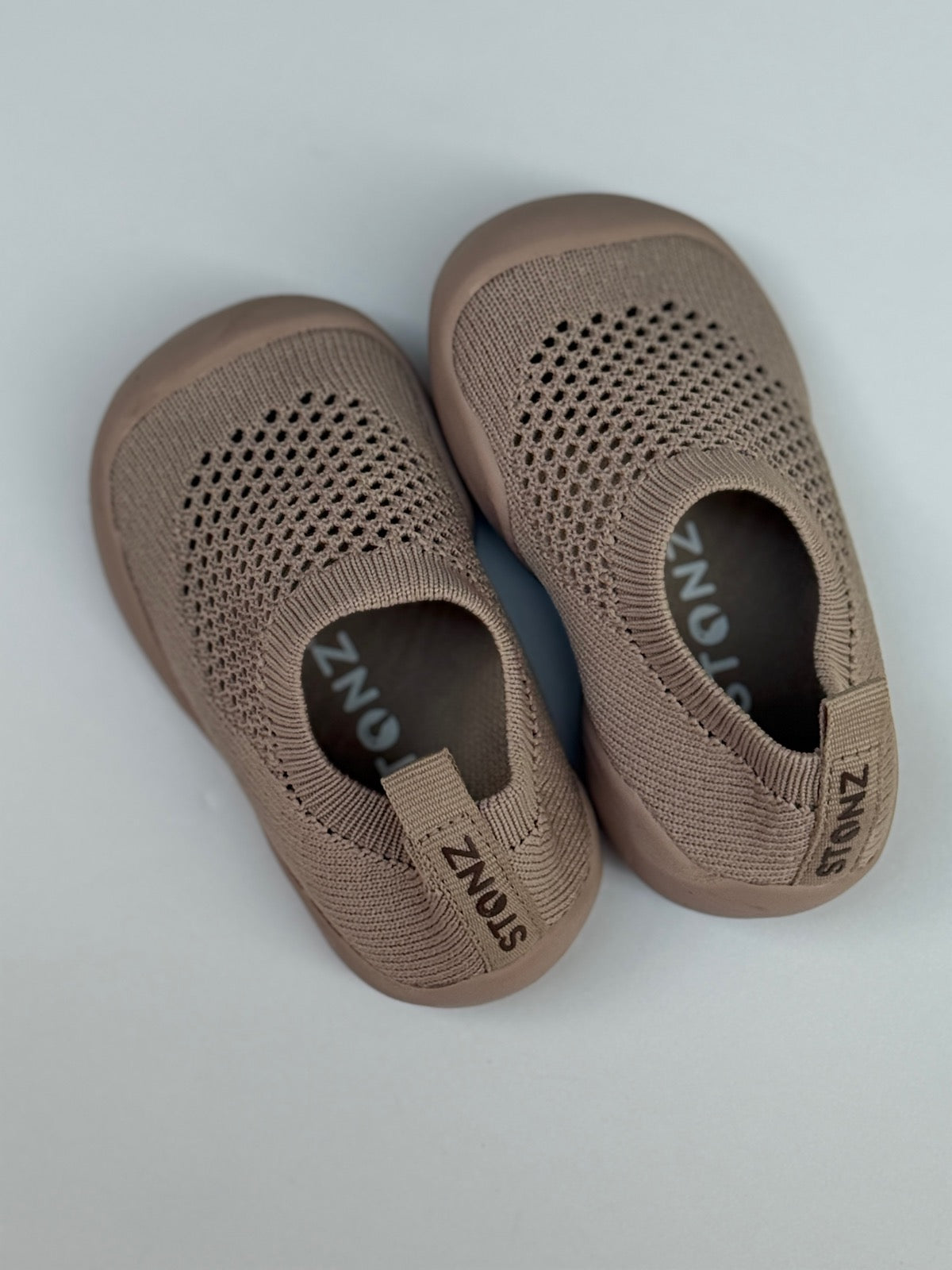 Stonz Knit Slip-On Toddler Shoes Size 5