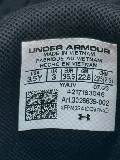Under Armour Jet '23 Black Gold Sneakers 3.5Y