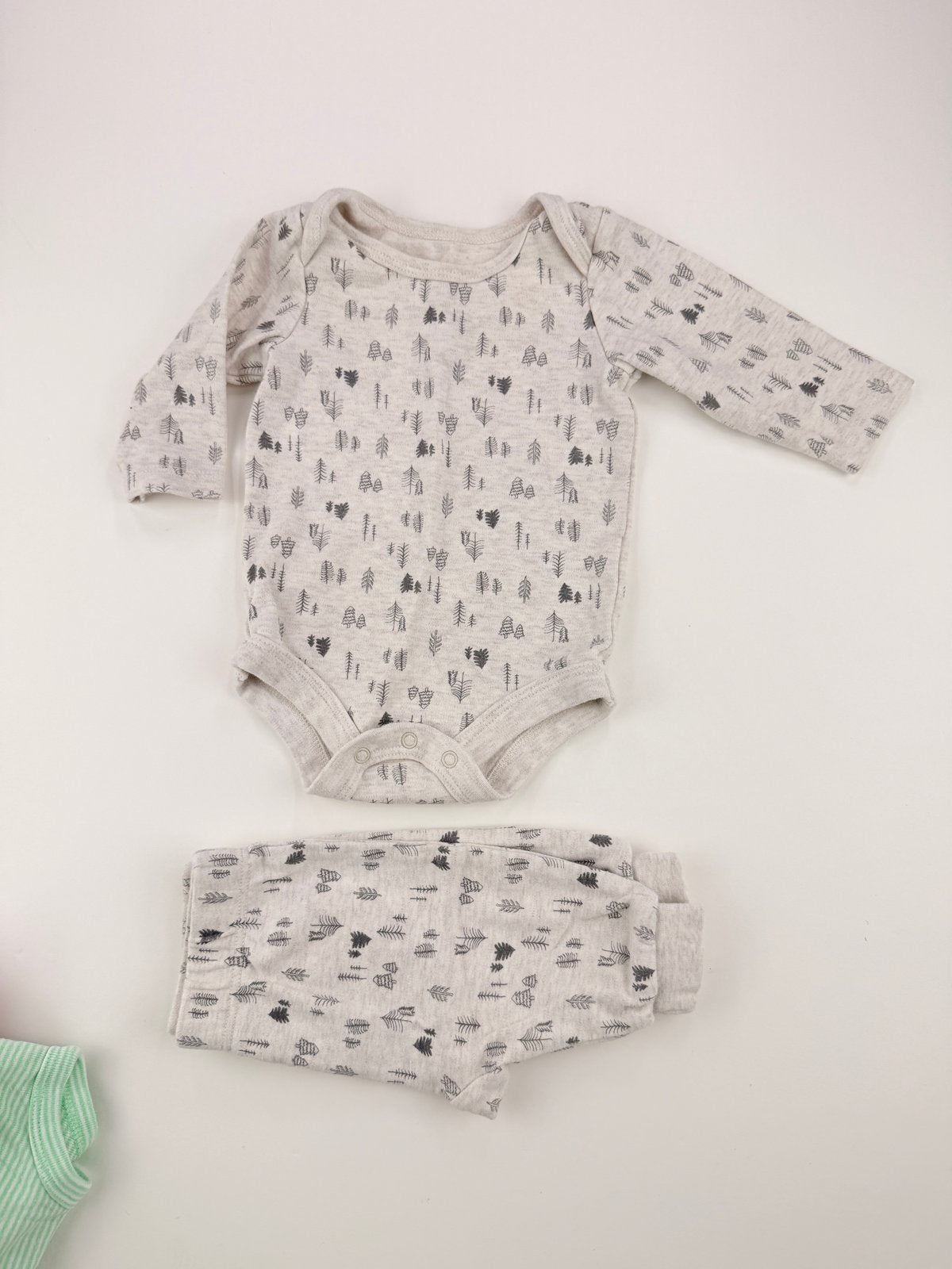 Canadiana Forest Print Bodysuit and Pants Set 0-3M