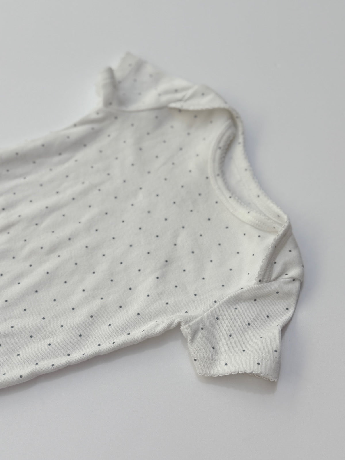 Carter's Polka Dot Bodysuit 6-9m