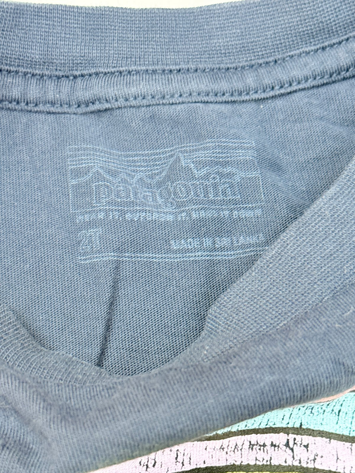 Patagonia Navy Graphic T-Shirt 2T