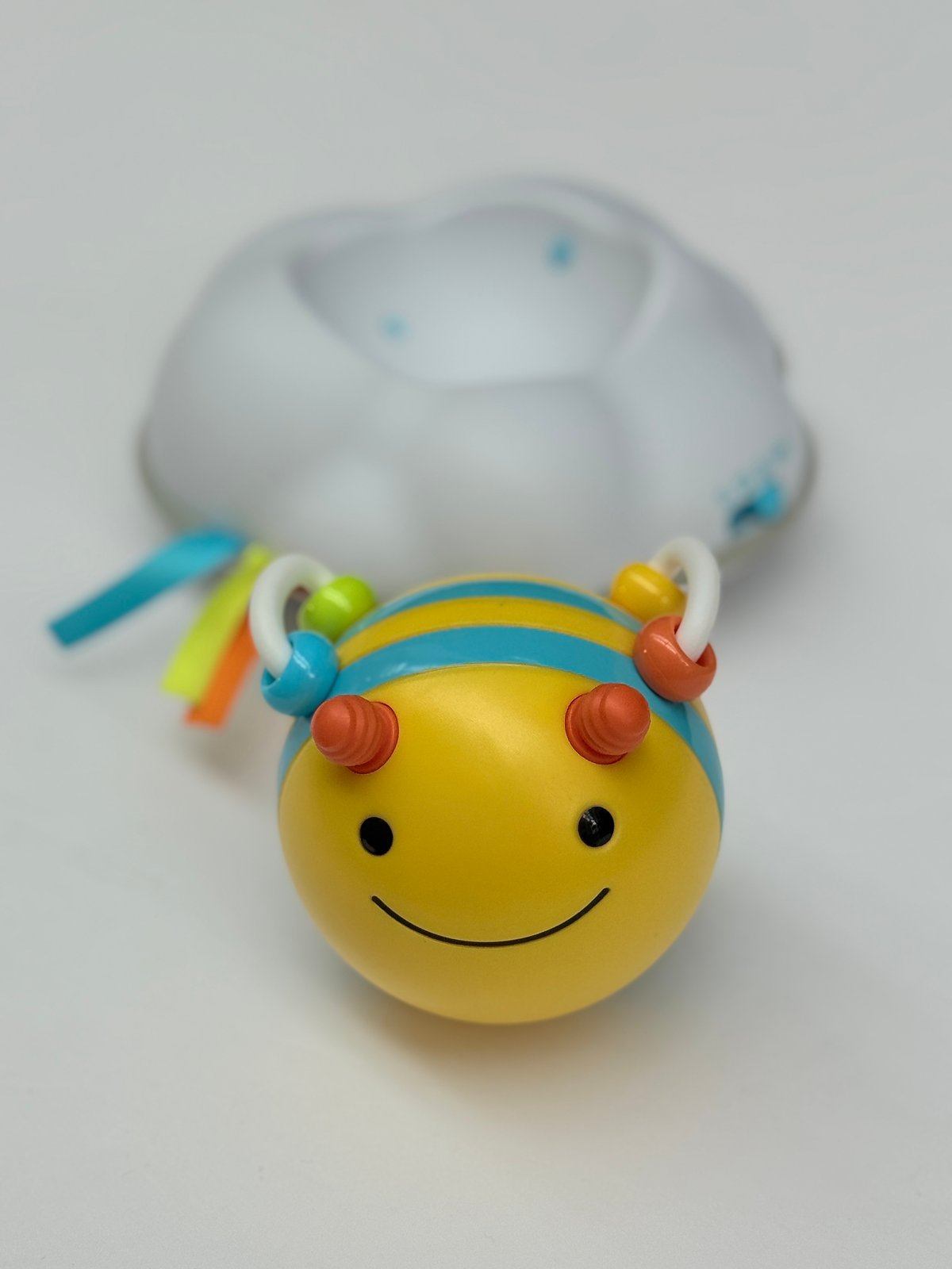 Light-Up Bee and Cloud Crawl Toy