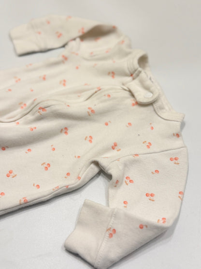 Très Beau et Belle Cherry Print Sleeper 3-6M