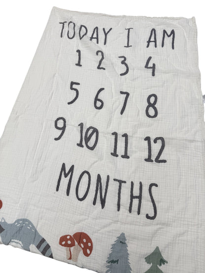 Muslin Monthly Milestone Blanket Woodland Animals