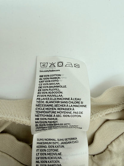 H&M Beige Zip Sleeper 6M