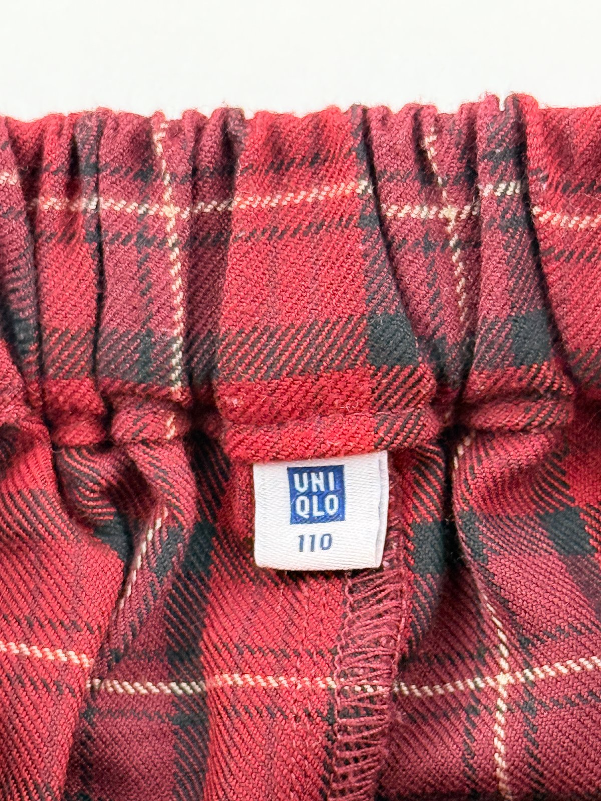 Uniqlo Red Plaid Pleated Skirt Size 4-5Y