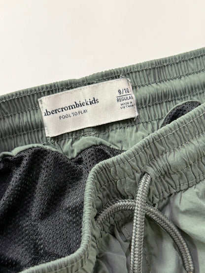 Short de bain Abercrombie Kids vert olive 9/10
