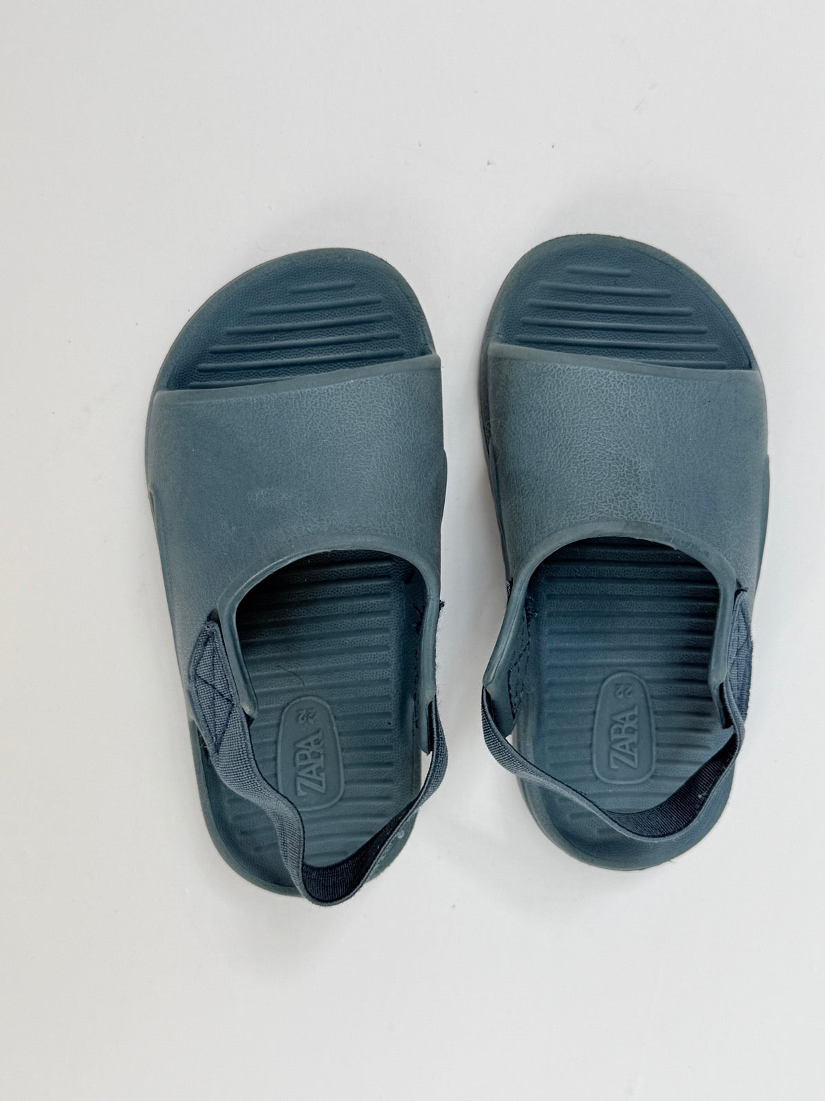 Zara Gray Rubber Sandals Size 22