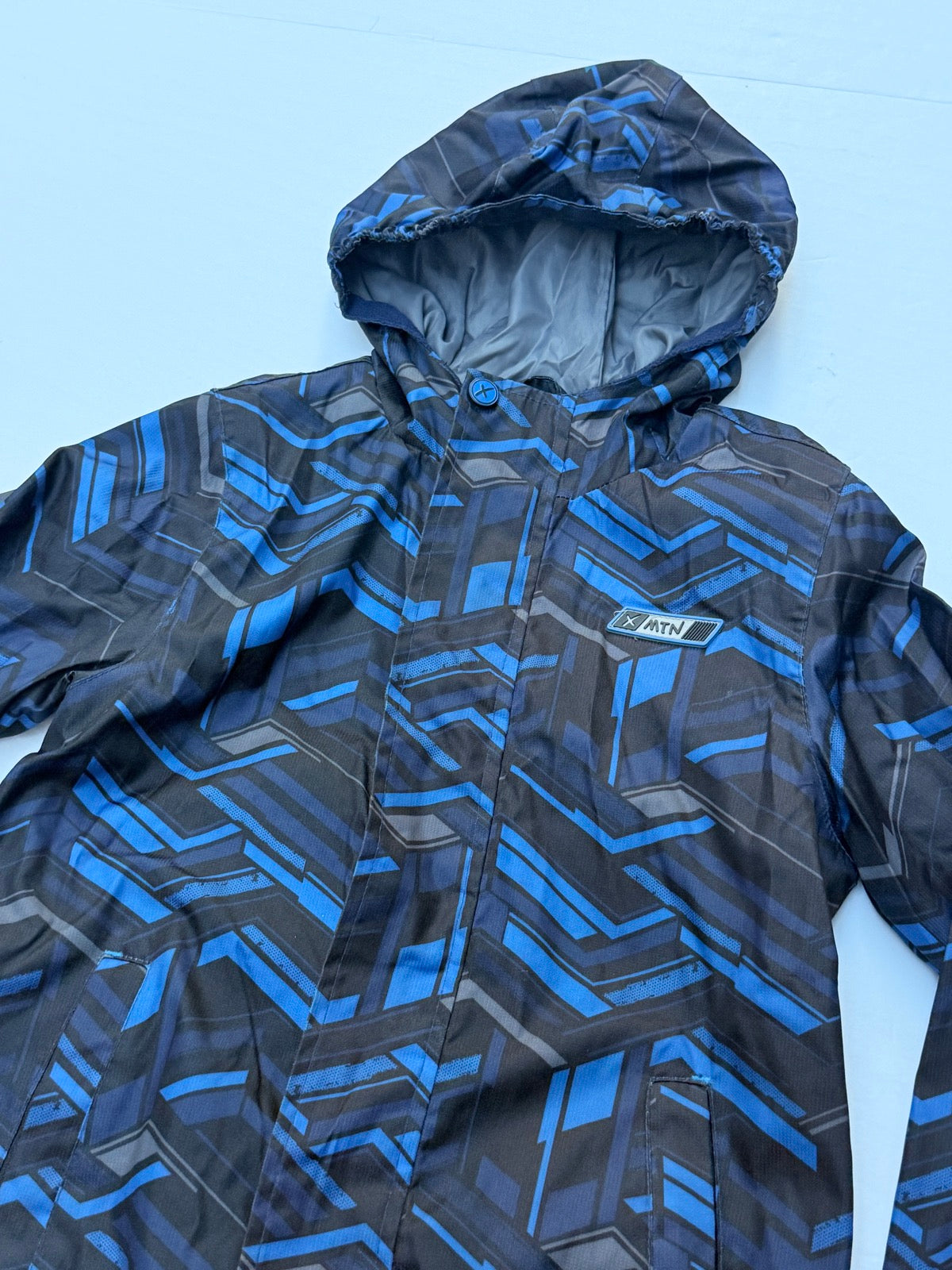XMTN Blue Geometric Hooded Rain Jacket 6/6X