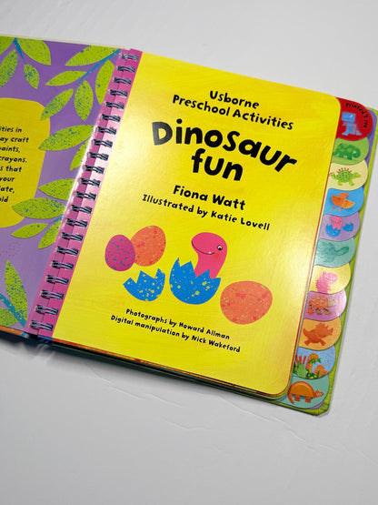 Fiona Watt Dinosaur Fun